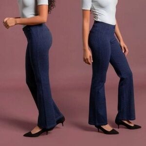 Betabrand Boot Cut Classic Dress Yoga Pants Navy Printed Size Medium Women’s